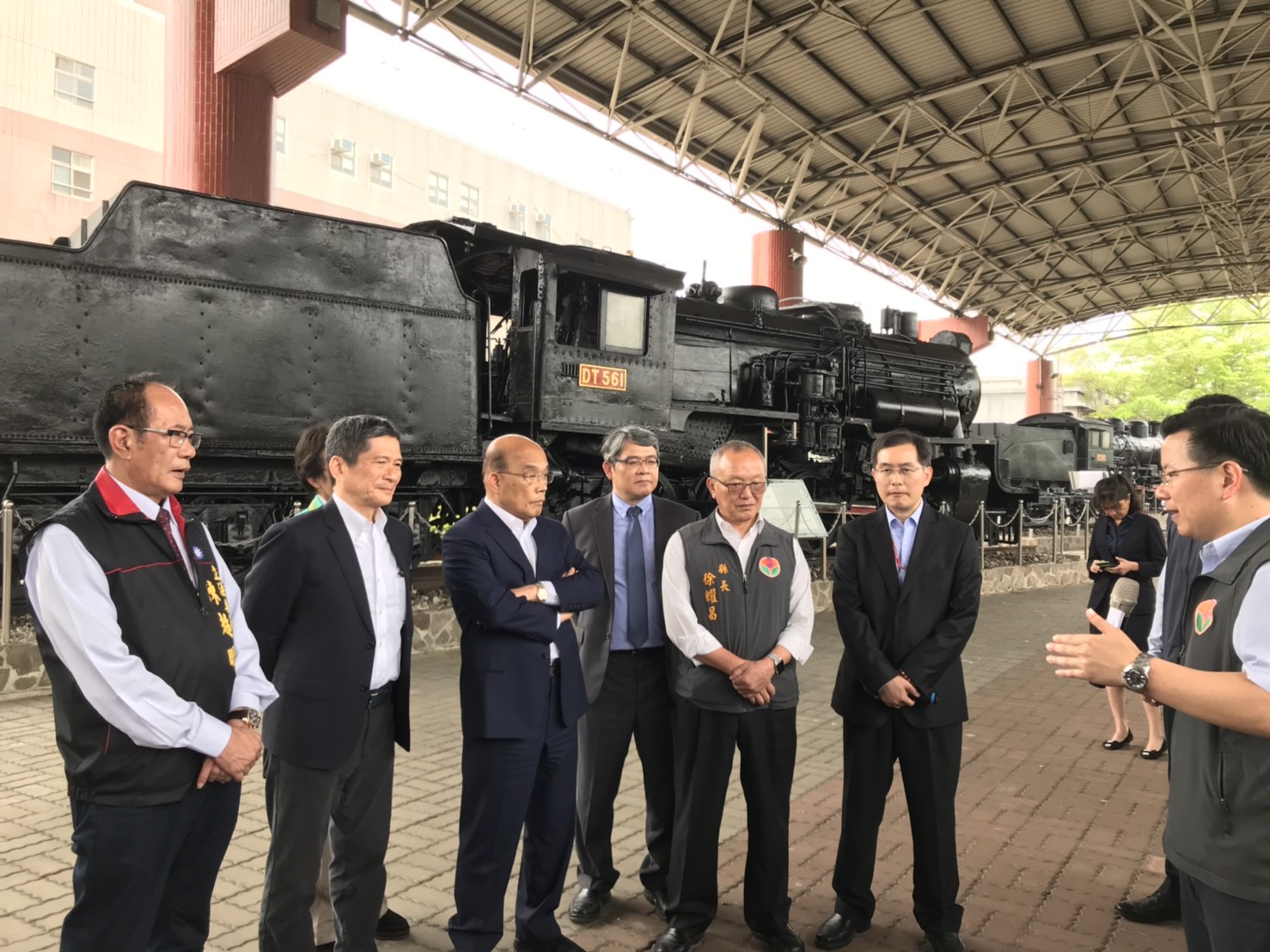 Minister visits Miaoli, Hsinchu for new attractions on Taiwan Romantic Route…